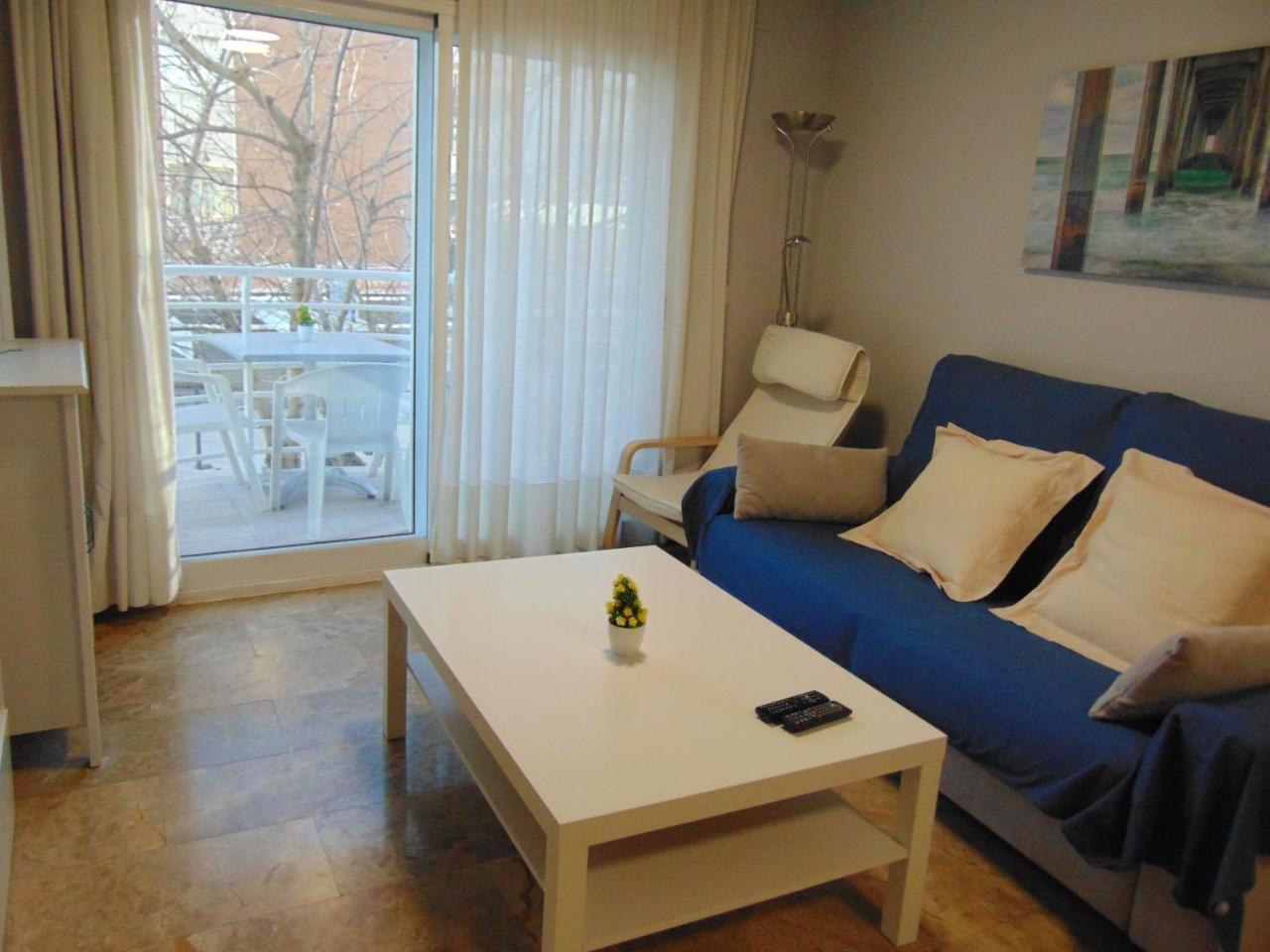 Apartaments Voramar Cambrils Bagian luar foto